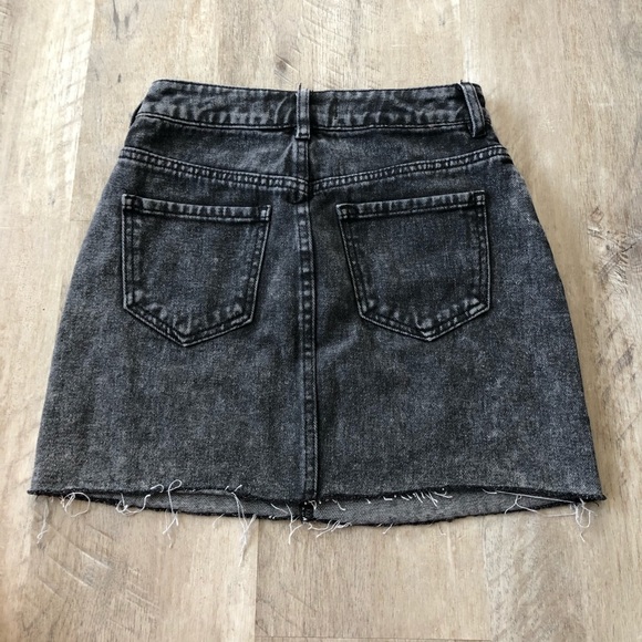 PacSun Black Denim Skirt - Picture 2 of 4